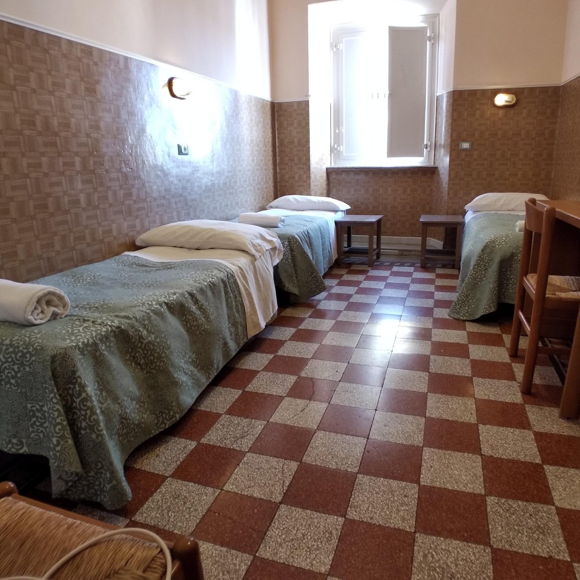 Отель Cressy Рим Экстерьер фото